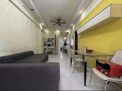 Blk 211 Kovan City (Hougang), HDB 3 Rooms #586338581